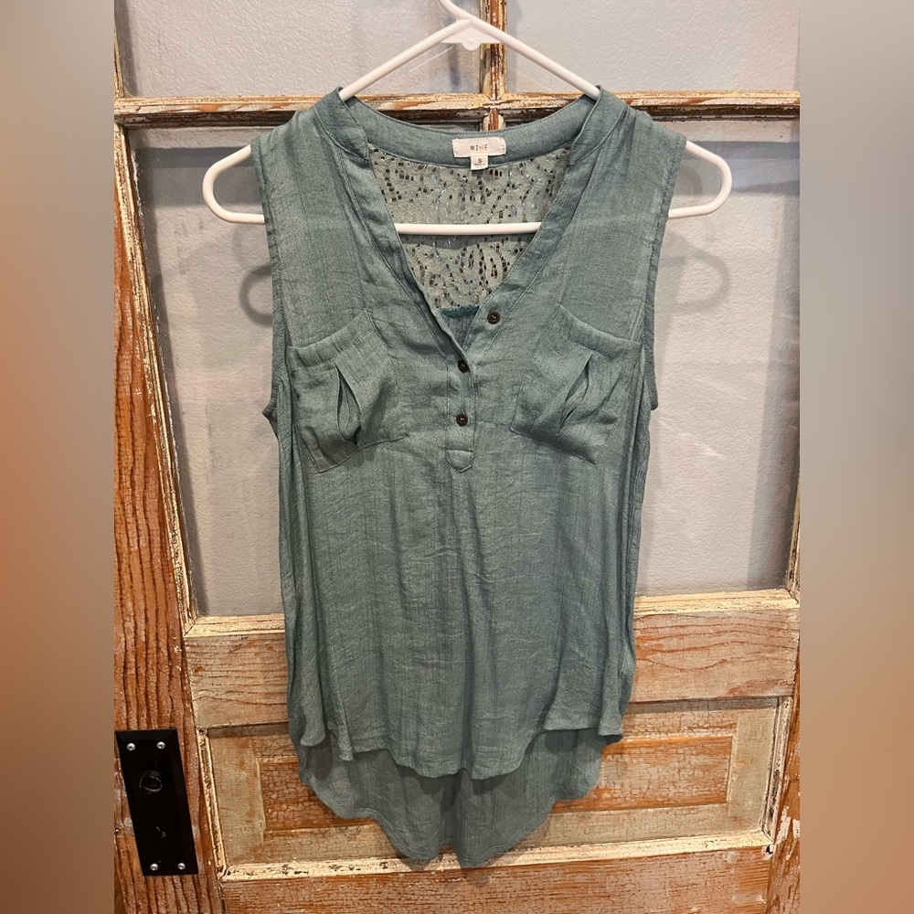 MINE Green Sleeveless Top Size Small